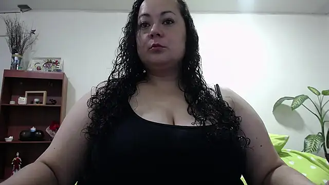 Snapshot of Aleia_Taylor chatting on June 26, 2026, 10:03 pm Aleia Taylor online show from June 26, 2026, 10:03 pm