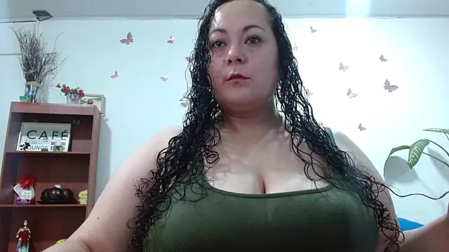 Snapshot of Aleia_Taylor chatting on July 31, 2026, 9:47 pm Aleia Taylor online show from July 31, 2026, 9:47 pm