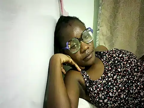 Pierra77 online show from November 22, 2025, 12:37 pm