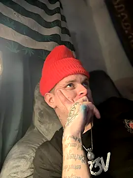 traejddd online show from October 2, 2025, 3:13 am