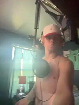 traejddd online show from April 9, 2026, 5:51 pm