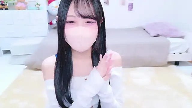 Suzu ch xx online show from January 17, 2026, 1:16 pm