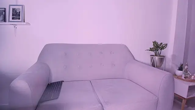 DannaHyde online show from June 15, 2026, 3:47 pm