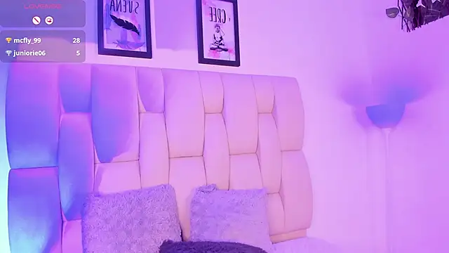 Snapshot of Bianca_zaens2 chatting on February 26, 2025, 9:37 pm Bianca zaens2 online show from February 26, 2025, 9:37 pm