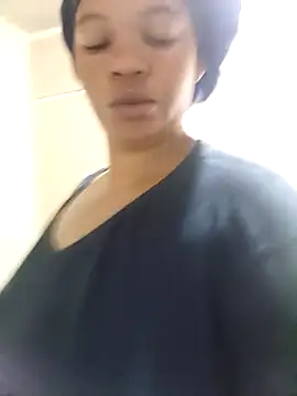 FreakyAngel3X online show from November 23, 2025, 7:41 am