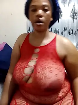 Snapshot of FreakyAngel3X chatting on April 3, 2026, 7:01 pm FreakyAngel3X online show from April 3, 2026, 7:01 pm
