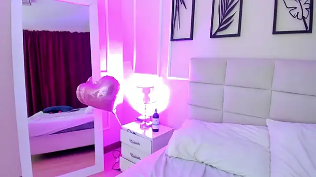 Alisa  walker online show from January 9, 2025, 9:47 pm