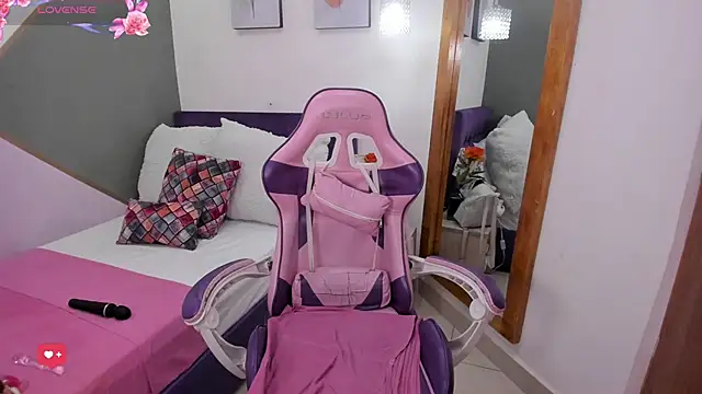 kitty kayo online show from March 5, 2025, 3:08 am