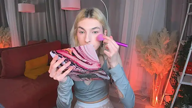 Mia Cheers online show from February 8, 2025, 2:05 pm