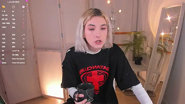 Mia Cheers online show from February 13, 2025, 5:22 pm