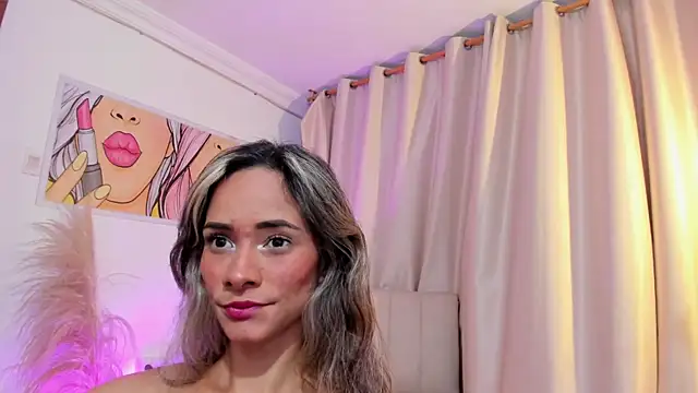 SkiinnyAna online show from April 11, 2026, 7:40 pm