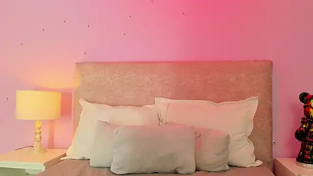 TaraCarson online show from March 8, 2026, 3:10 am