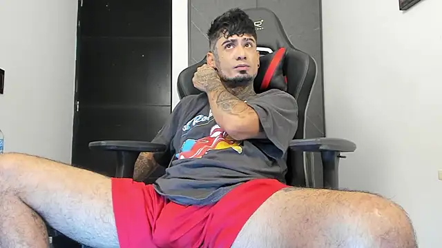 sergiio mesa27 online show from January 11, 2025, 1:11 pm