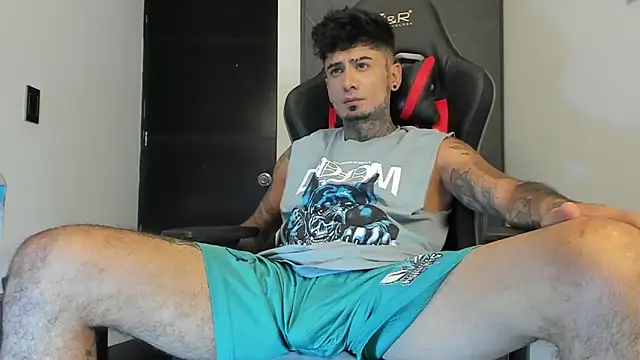 sergiio mesa27 online show from February 2, 2025, 9:34 pm