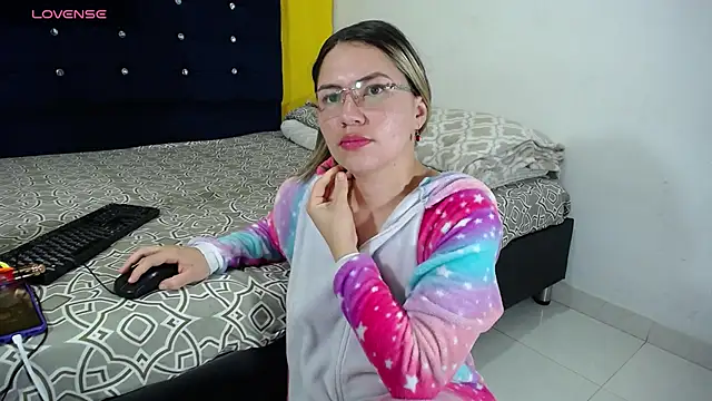 melpark online show from March 17, 2025, 3:36 am