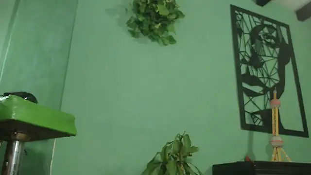 Snapshot of thirstymoonxx chatting on September 14, 2025, 3:16 am thirstymoonxx online show from September 14, 2025, 3:16 am