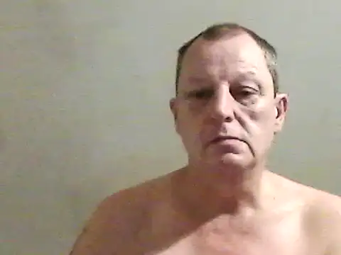 chubbybear2cum online show from December 24, 2024, 7:55 pm