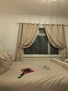 IrishTeenBarbie69 online show from February 1, 2026, 6:28 pm