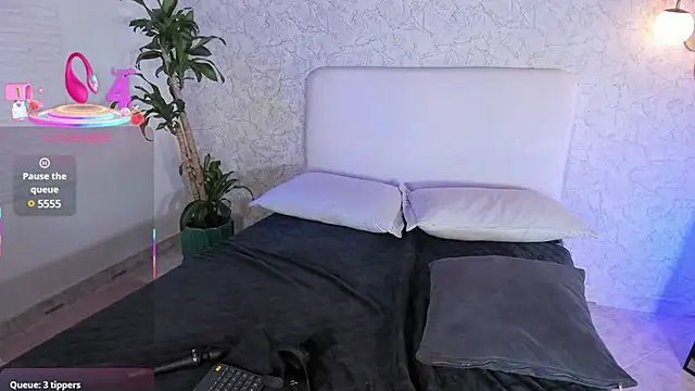 AlissPrince online show from March 18, 2025, 4:48 pm