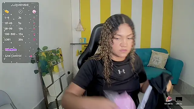 Cristal War online show from October 23, 2025, 10:52 pm