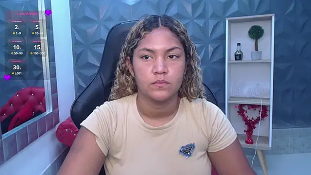 Cristal War online show from April 20, 2026, 10:55 pm