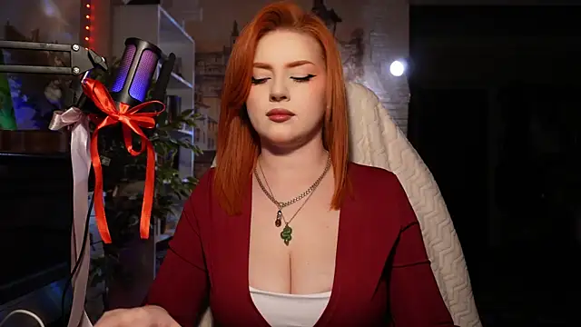 Chriss Fox online show from February 25, 2025, 3:16 pm