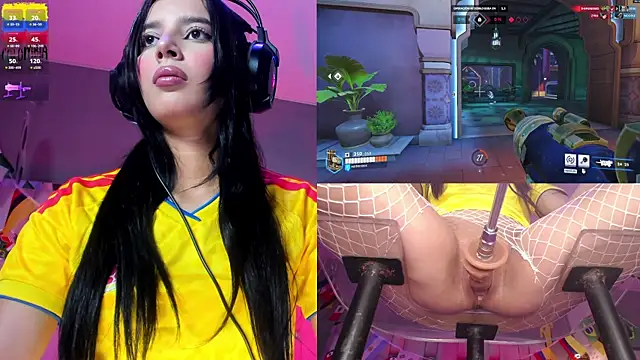 SweetieCloe  online show from July 3, 2026, 1:50 pm
