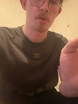 sollzii online show from February 27, 2025, 1:38 am