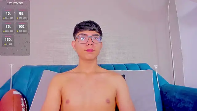 CodyTwink online show from March 14, 2025, 2:41 pm