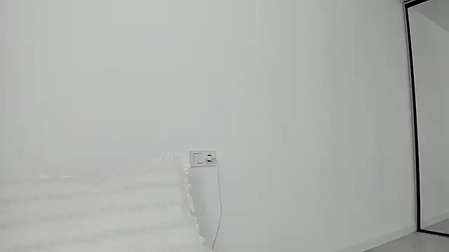 Sweet-bb online show from November 5, 2025, 9:15 pm