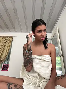 DeuxGold online show from February 10, 2026, 6:23 pm