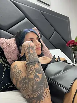 DeuxGold online show from March 18, 2026, 7:00 am