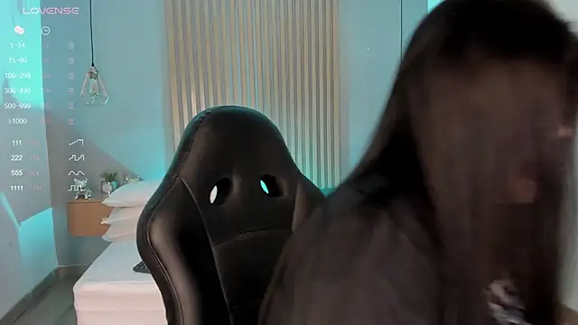 Harmonybabe  online show from February 27, 2025, 8:09 pm