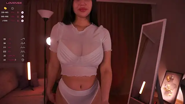 AnuricBriny online show from January 29, 2025, 7:43 pm