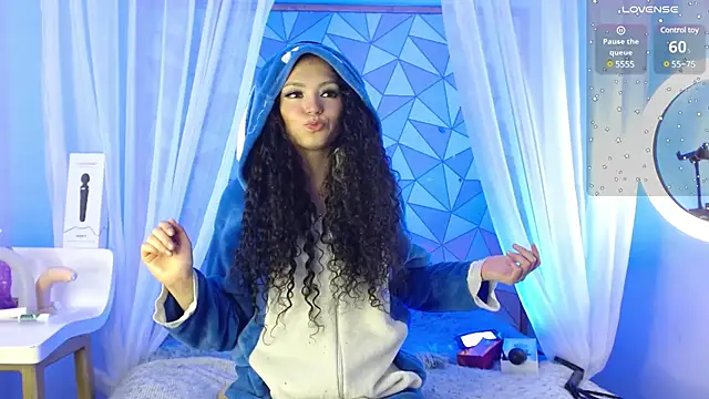 mapelove online show from January 29, 2025, 5:02 pm