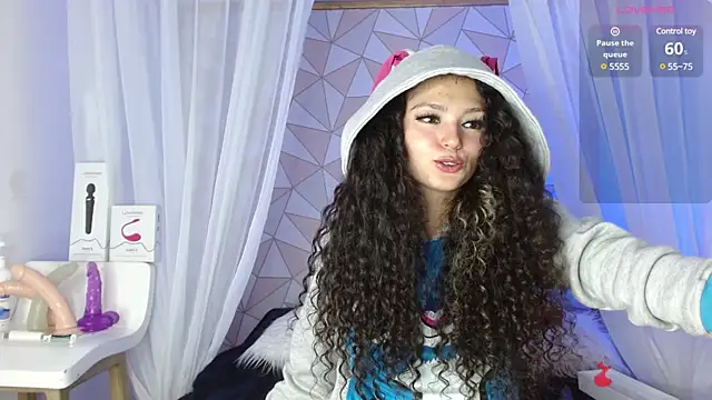 mapelove online show from February 7, 2025, 9:48 pm