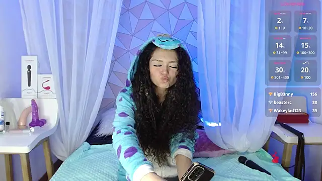 mapelove online show from February 11, 2025, 5:29 pm