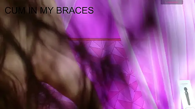 mapelove online show from February 22, 2025, 2:41 pm