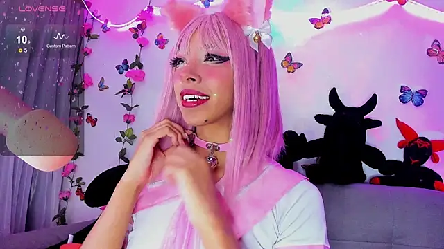 Miss freydis online show from December 18, 2024, 3:37 am