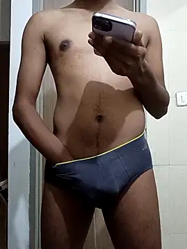 JerryJerome01 online show from April 15, 2026, 10:44 am