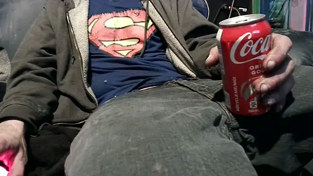 Snapshot of robeaulieu02 chatting on January 15, 2025, 9:56 am robeaulieu02 online show from January 15, 2025, 9:56 am