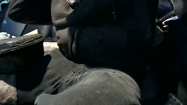 Snapshot of robeaulieu02 chatting on January 16, 2025, 8:54 am robeaulieu02 online show from January 16, 2025, 8:54 am