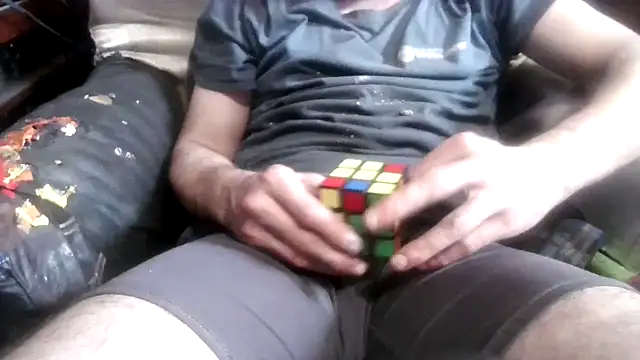 Snapshot of robeaulieu02 chatting on January 25, 2025, 4:24 pm robeaulieu02 online show from January 25, 2025, 4:24 pm