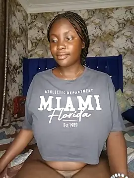 Tushy baiby2000 online show from January 27, 2025, 5:37 pm