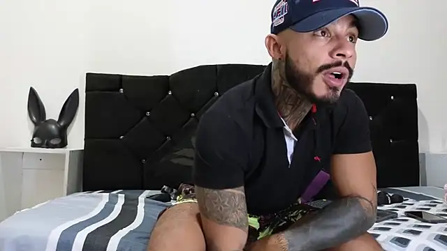 john cartter1 online show from February 19, 2025, 11:06 am