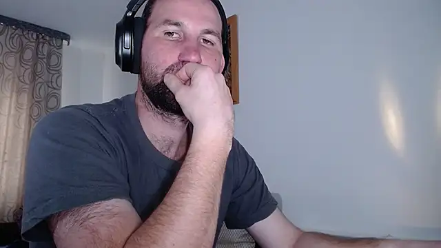 Snapshot of Popadosik_Mod chatting on March 4, 2026, 10:21 am Popadosik Mod online show from March 4, 2026, 10:21 am