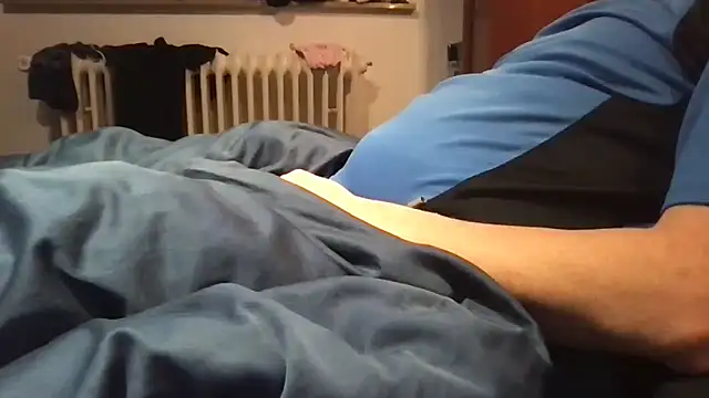 Snapshot of Geilerjung69 chatting on November 22, 2025, 6:23 am Geilerjung69 online show from November 22, 2025, 6:23 am