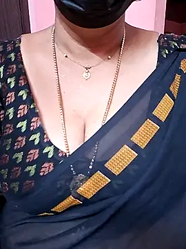 ananya956 online show from October 29, 2025, 9:38 pm