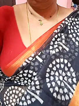 ananya956 online show from February 16, 2026, 3:24 am