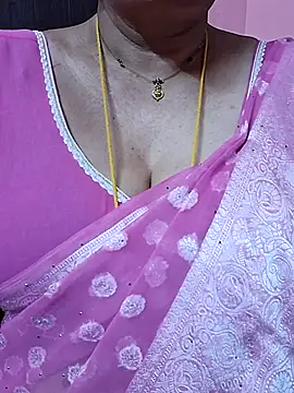 ananya956 online show from April 19, 2026, 3:44 pm